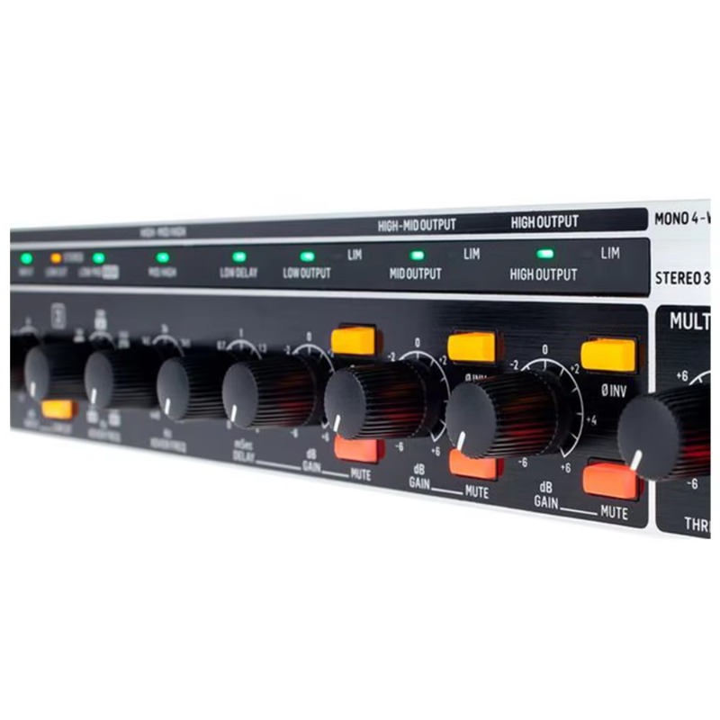 Active Crossover Behringer CX3 - Audio And Music Separate review and price