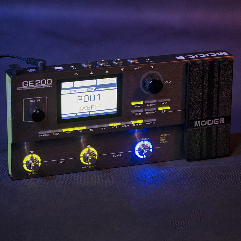 MOOER GE200 Guitar Amp Modelli - Looper Pedal Guitar review and price